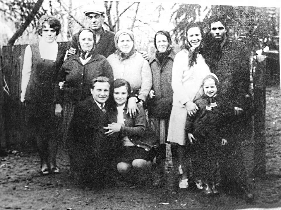 petrovski-family-ugornyky