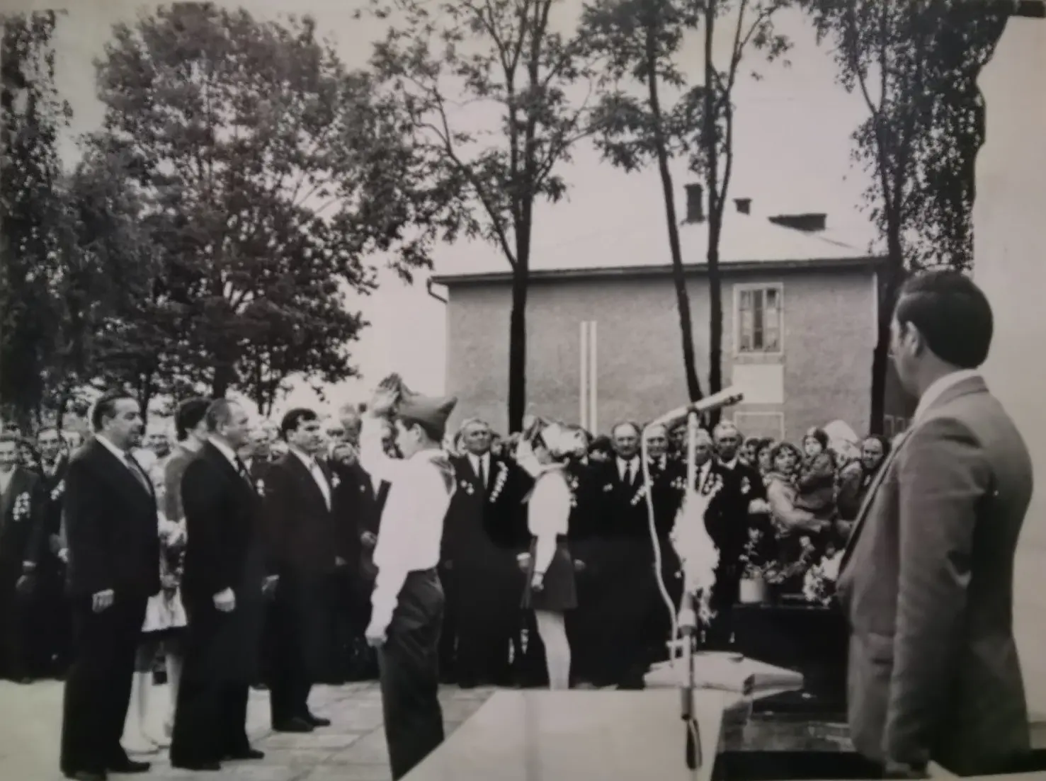 Угорники відкриття пам'ятника