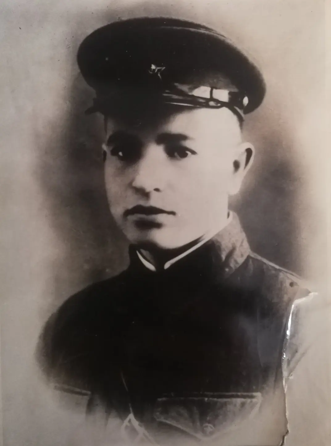 Олійник Роман Іванович Угорники